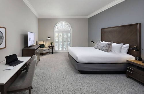 Winters Hotel | A Place You'll Surely Enjoy! 2 Relaxing Units, Pets Are Welcome, Free Parking!
