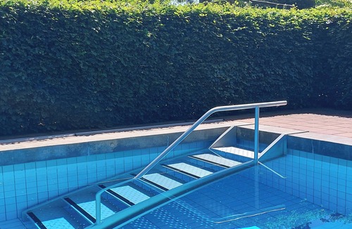Kelpen-Oler House | A Pleasant Stay at " Logies Taverne." nearby Roermond, Thorn/Pool & Garden