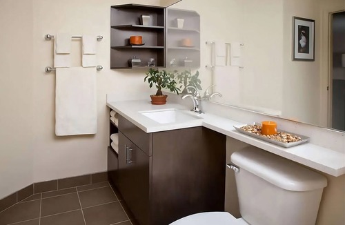 Ashley Oaks Hotel | A Quick Drive from McGhee Tyson Airport! Private Full Kitchen! Pets Allowed!