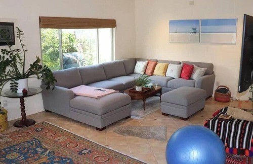 May Valley House | A Quiet Place with WiFi in El Sobrante