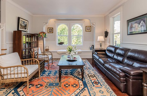 Victoria House | A quiet setting away from it all