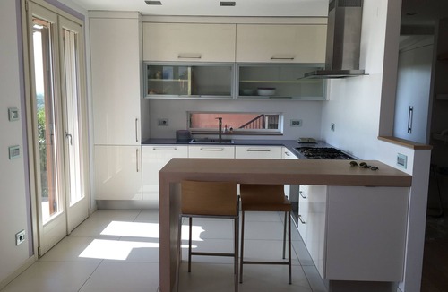 Monte Apartment | A quiet terrace with a breathtaking view of Lake Garda