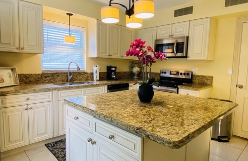 West Palm Beach House | A Relaxing Oasis w/private heated salt water pool! Close to the Intracoastal.