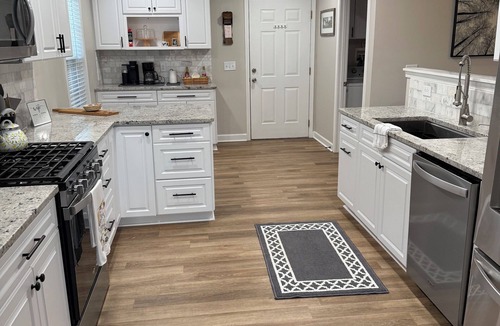 Tigerville House | A relaxing three-bedroom house in Blue Ridge.