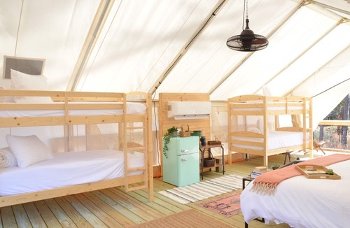 Silver Creek RV Rental | A secluded haven on 5,000 acres in NW Georgia, just 45 minutes from Atlanta and Chattanooga, and a quick 10-minute drive to downtown Rome. Explore private trails along the Etowah river, bask in wildlife, and gaze at mesmerizing stars. Your perfect es