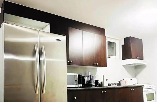 Pickering Apartment | A Serene & Peaceful Karma Retreat