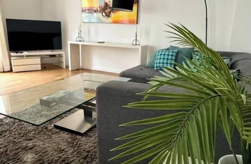 Saint-Thomas-d'Aquin Apartment | A SERENE RETREAT & COMBINATION OF LUXURY, COMFORT, AND LOCATION-SAINT GERMAIN
