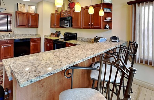 McHenry House | A Shore Thing | Boat Slip + Hot Tub & Fire Pit!