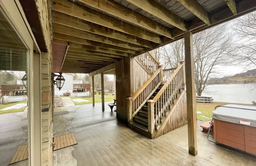McHenry House | A Shore Thing | Boat Slip + Hot Tub & Fire Pit!