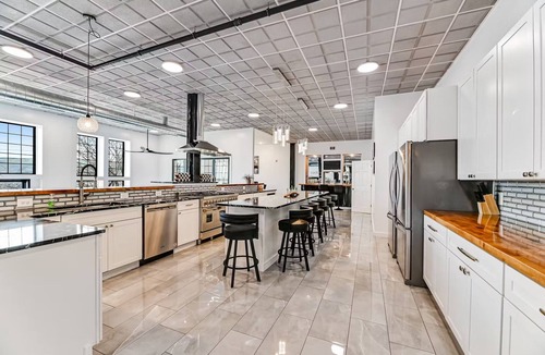 Hammondsport House | A showpiece, modern, lake-view marvel w/Hot Tub, Chef's Kitchen