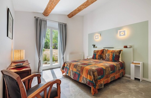 Rustrel Bed & Breakfast | A slice of paradise