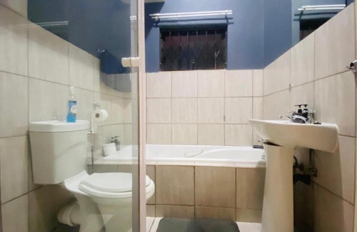 Kempton Park Apartment | A spacious 2bedrooms apartment in the heart of Kempton Park