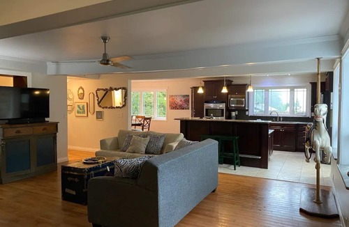 Stillwater House | A Spacious Home Crafted for Connecting, Celebrating & Everyday Getaways