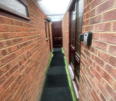 Dagenham House | A Spacious Odyssey
