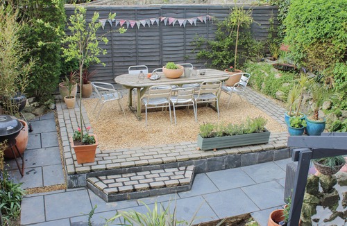 Ventnor House | A spacious Victorian house, with stunning sea views and close to town and sea.