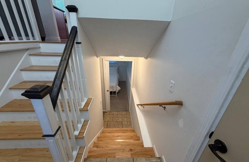 Burnsville House | A Spacious & well furnished 5bedroom house,perfect for relaxation and unwinding!