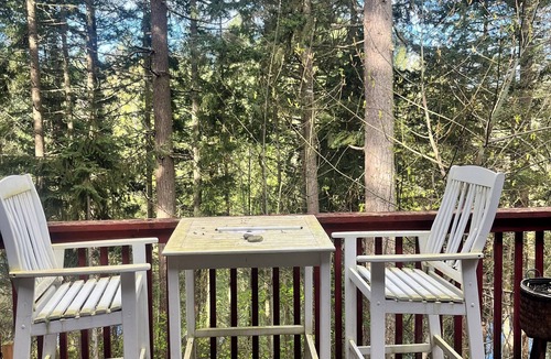 McKenna Hotel | A spiritually magical place in the woods to unwind and reconnect.