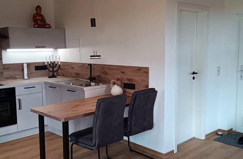 Alvern House | A studio house in beautiful nature on the edge of the southern heath