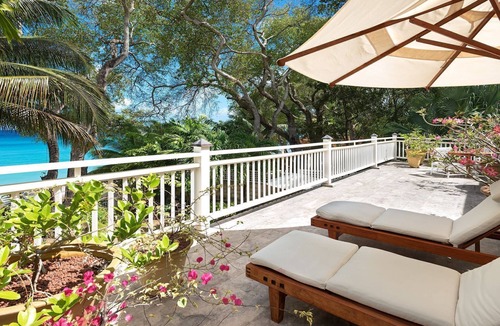 Gibbs Bay Villa | A Stunning Barbados Beachfront Villa On Gibbs Beach Including A Cook Service