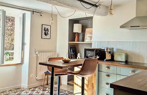 Le Collet Apartment | A tranquil escape in a comfortable 1-bedroom apartment