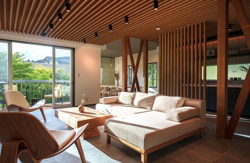 Hakone House | A twostory detached house with a panoramic view of Lake Ashi/Ashigarashimogun Kanagawa
