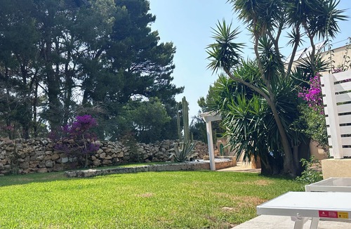 Marsala Villa | A typical 19th-century Sicilian dimora with tuff finishes and stunning view