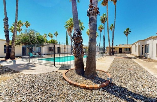 Tucson Condo | A Unique Townhome embracing the Mid Century Modern Lifestyle