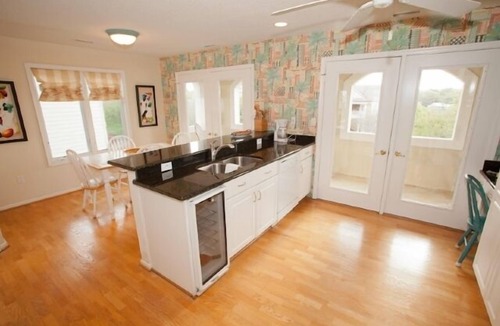 Croatan Beach House | A Wave From It All - Croatan VB