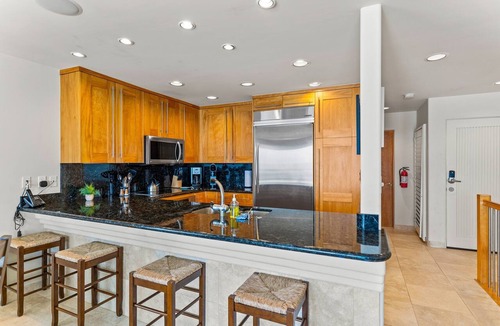 Carlsbad Village Condo | A Wave from it All Toes-in-the-sand