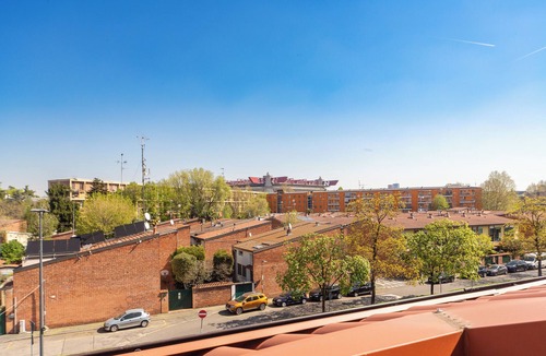 Quarto Cagnino Apartment | A Window into San Siro