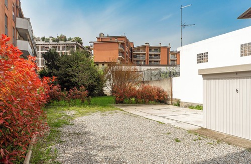 Quarto Cagnino Apartment | A Window into San Siro