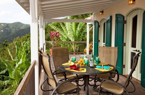 Upper Carolina Villa | A Winsome House