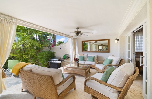 Mullins House | A Wonderful 4 Bedroom Townhouse In Mullins Bay. Short Walk To The Beach.