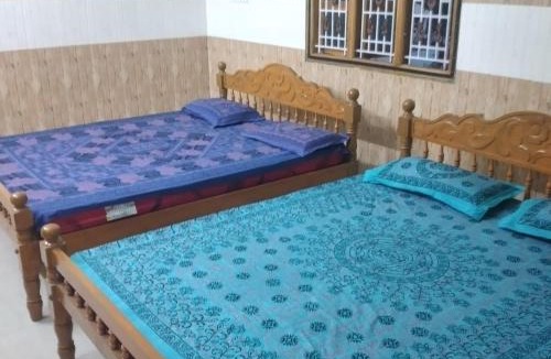 Courtallam House | A1 cottage