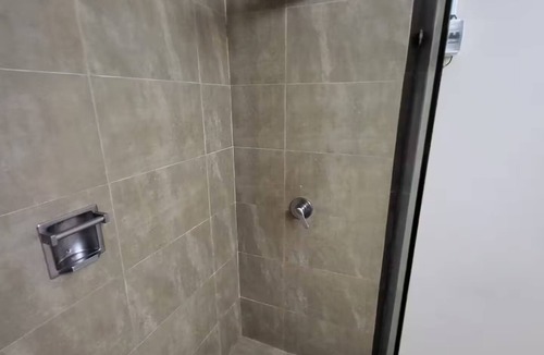 Financial District Apartment | A3 Akros Suite