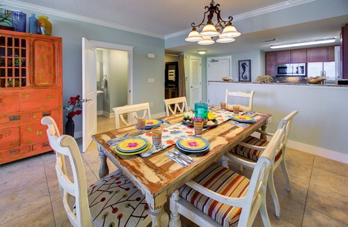 Fort Walton Beach Condo | A305 Waterscape, Gulf Views; 2 Kings, Bunks, Beach Service! SNOWBIRDS WELCOME!