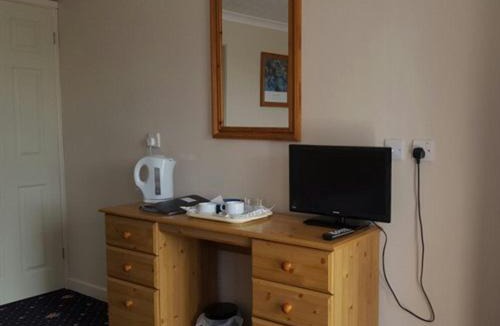 Kilmington Hotel | A35 Pit Stop Rooms