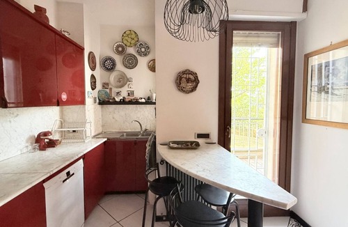 Ancona Apartment | A43 - Ancona, spacious three-room apartment with garden