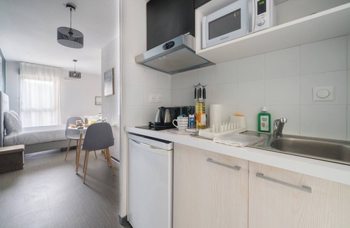 Les Cevennes Apartment | A507 - Le Soléa - Wifi - Proche tram