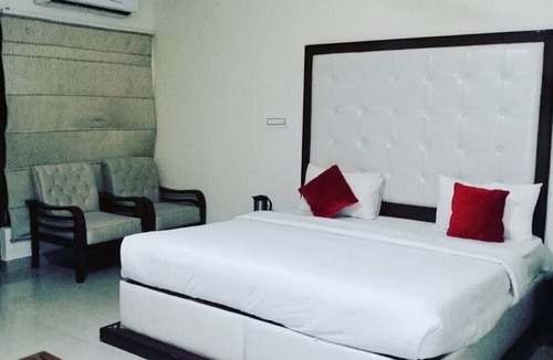Kharar Hotel | Aa Hotels