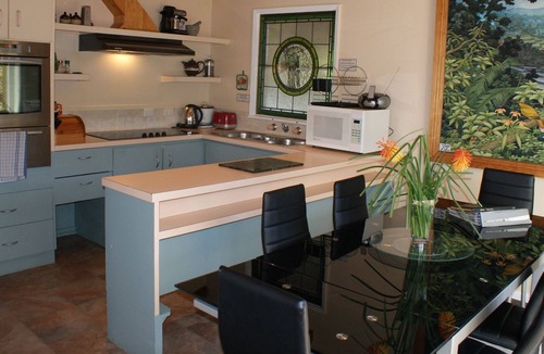 Promised Land Cottage | AAA Granary Accomm - Dads 3 bedroom Cottage