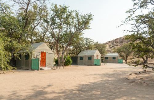 Khorixas Cabin | Aabadi Mountain Camp