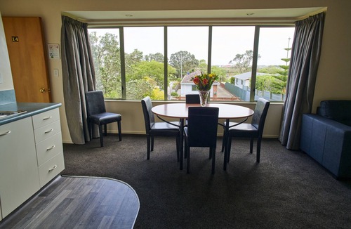 Greymouth Hotel | Aachen Place Motel