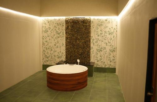 Heggadadevankote House | Aadvik Luxury Farmstay