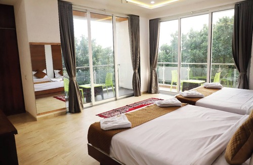 Mahabaleshwar Hotel | Aakaar Valley