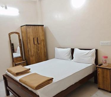 Tiruchendur Cabin | AalaGo