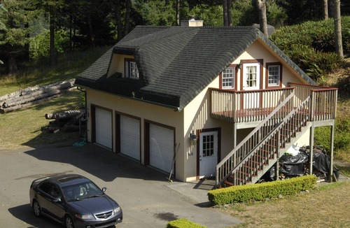 Ferndale Cottage | "Aalborg Suite" private suite on 10 acres overlooking Ferndale - Humbolt County