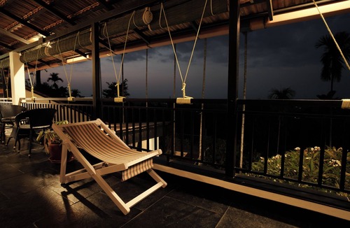 Muttil South Villa | Aambalvilla