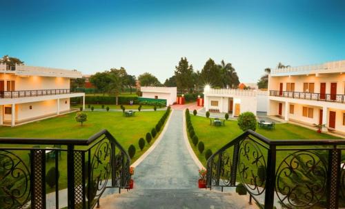 Gurugram Resort | Aapno Ghar Resort & Amusement Park