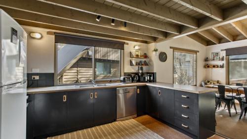 Dinner Plain House | Aaragon